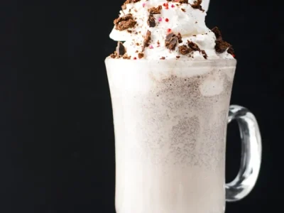 Thin-Mint-Milkshake-w-Peppermint-Whipped-Cream